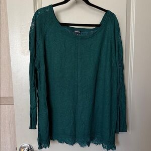 Torrid**HOLIDAY COLLECTION**Green lace open back sweater size 2 18 20 XXXL